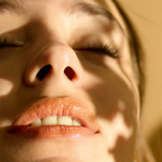 Avril 有機凝彩護唇油 (甜橘子) C1200